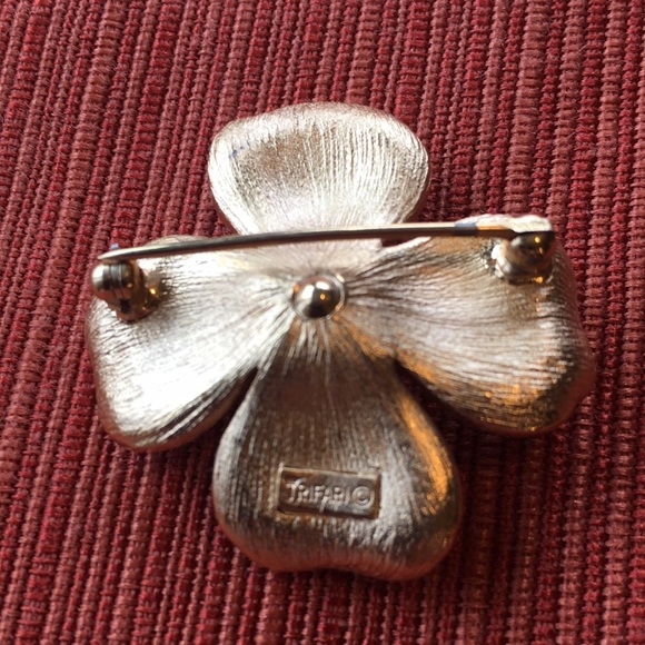 Vintage Brooch Lot of 6 Assorted Pins - Picture 13 of 13